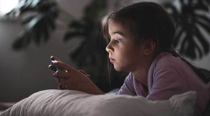 Enfants et écrans : une nécessaire protection